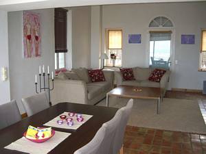 Holiday rental villa between Antibes and Cannes