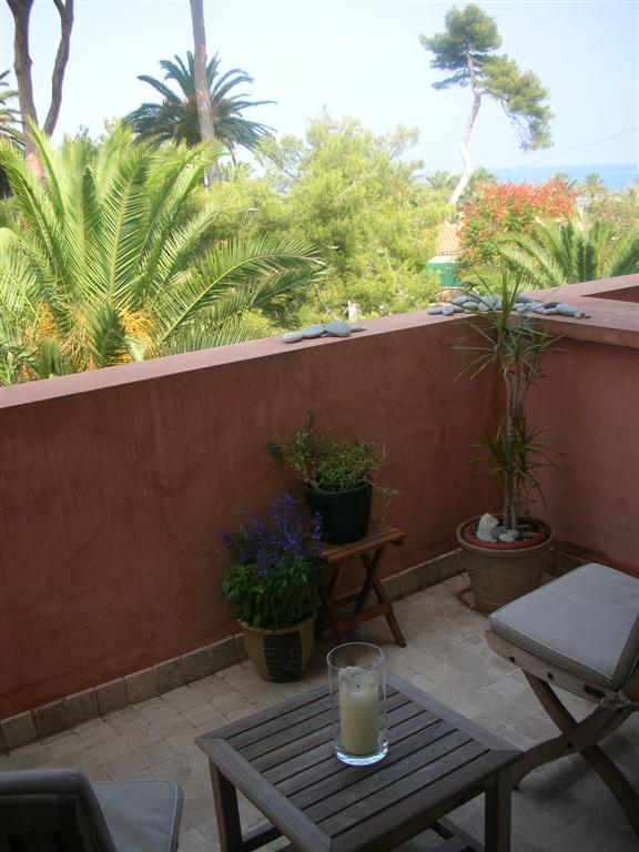 Holiday apartment to rent in Antibes