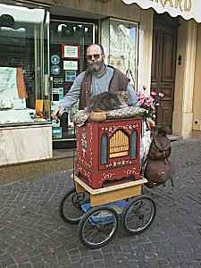 [Image: organ.grinder.jpg]